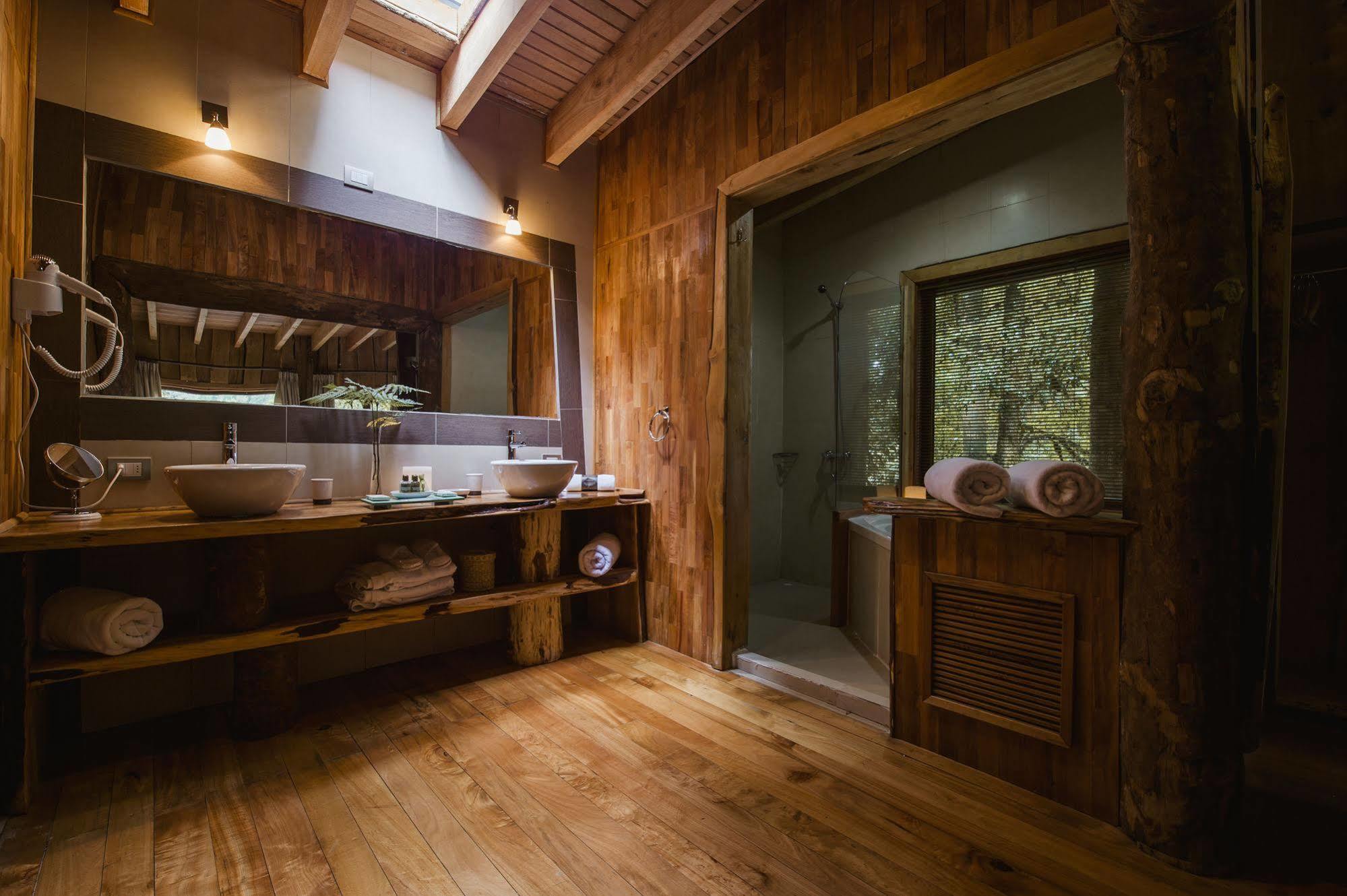 Huilo Huilo Nawelpi Lodge Пуерто-Фуй Екстер'єр фото